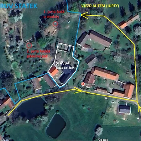 02 Jurta Hnědá V Jablečném Sadu Luxusní stan